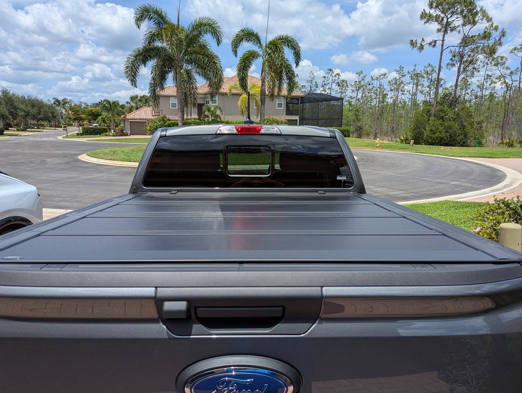Ford Ranger Anyone install Leer HF650M hard tonneau cover? If so thoughts??? PXL_20250507_180501234