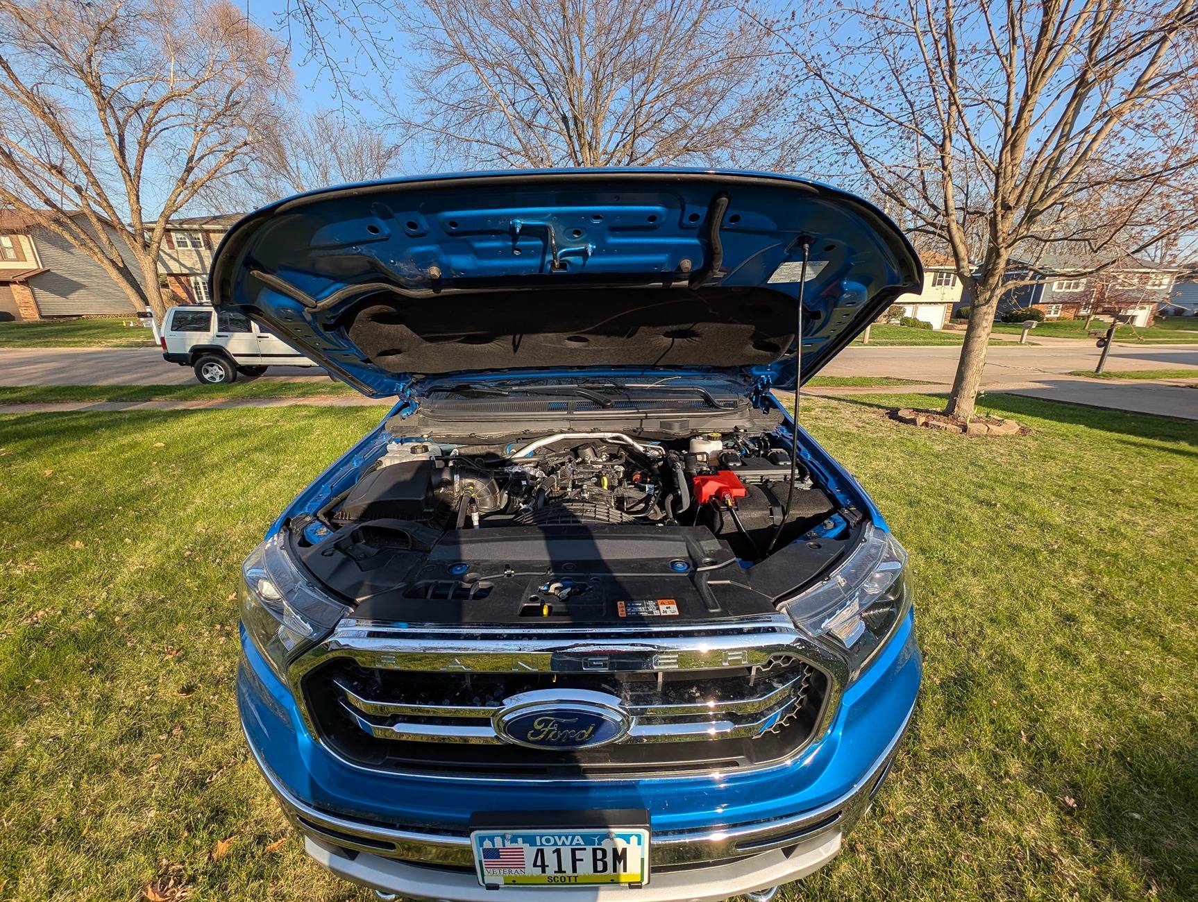 Ford Ranger 2022 Ranger Lariat SCAB with Tremor suspension and topper 1a