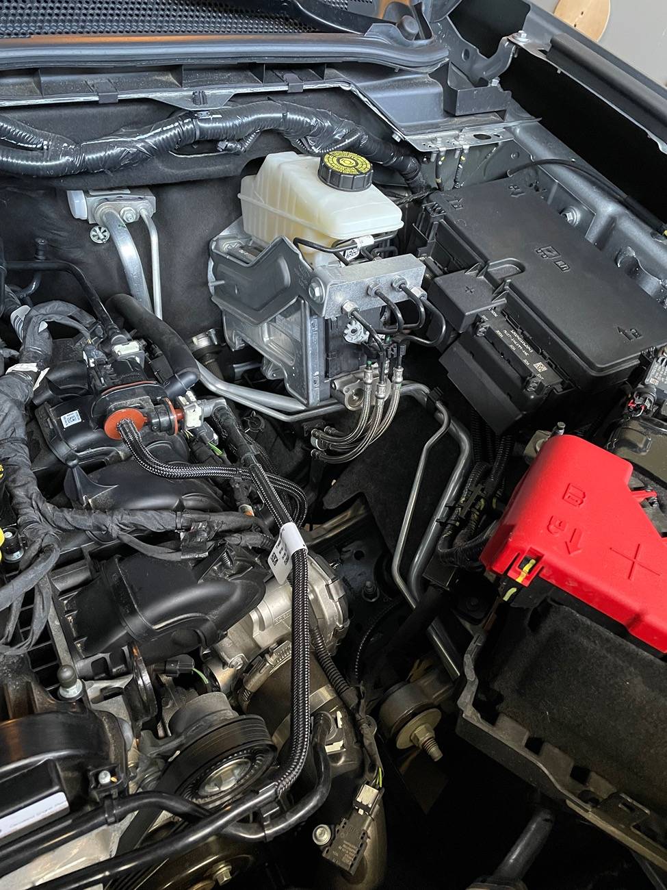 Ford Ranger 2025 Ranger getting the “New” 2.3L Ecoboost w/ direct port injection IMG_1863