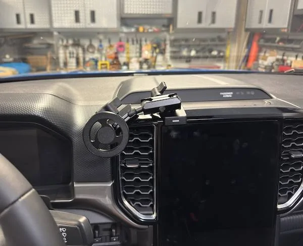 Ford Ranger What did you DO TO your 6G Ranger today? 🧰 🛠️ ⚙️ 🧽 phone_mount