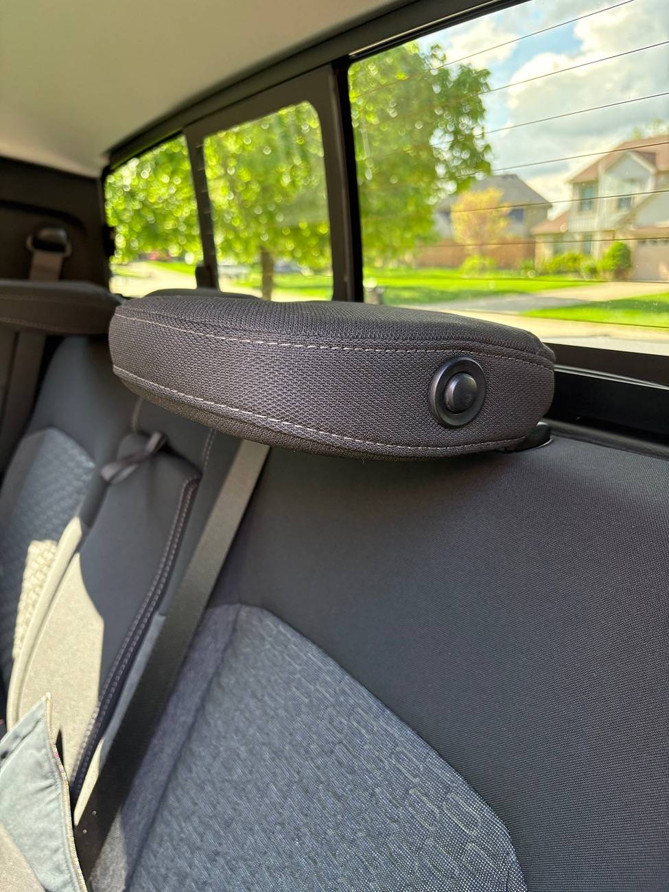 Ford Ranger Rear Seat Headrest Replacement IMG_3279