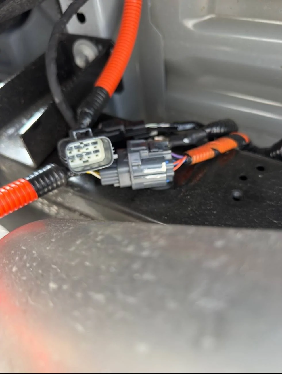 Ford Ranger 2025 RR Missing 12v Outlet in Bed IMG_7443