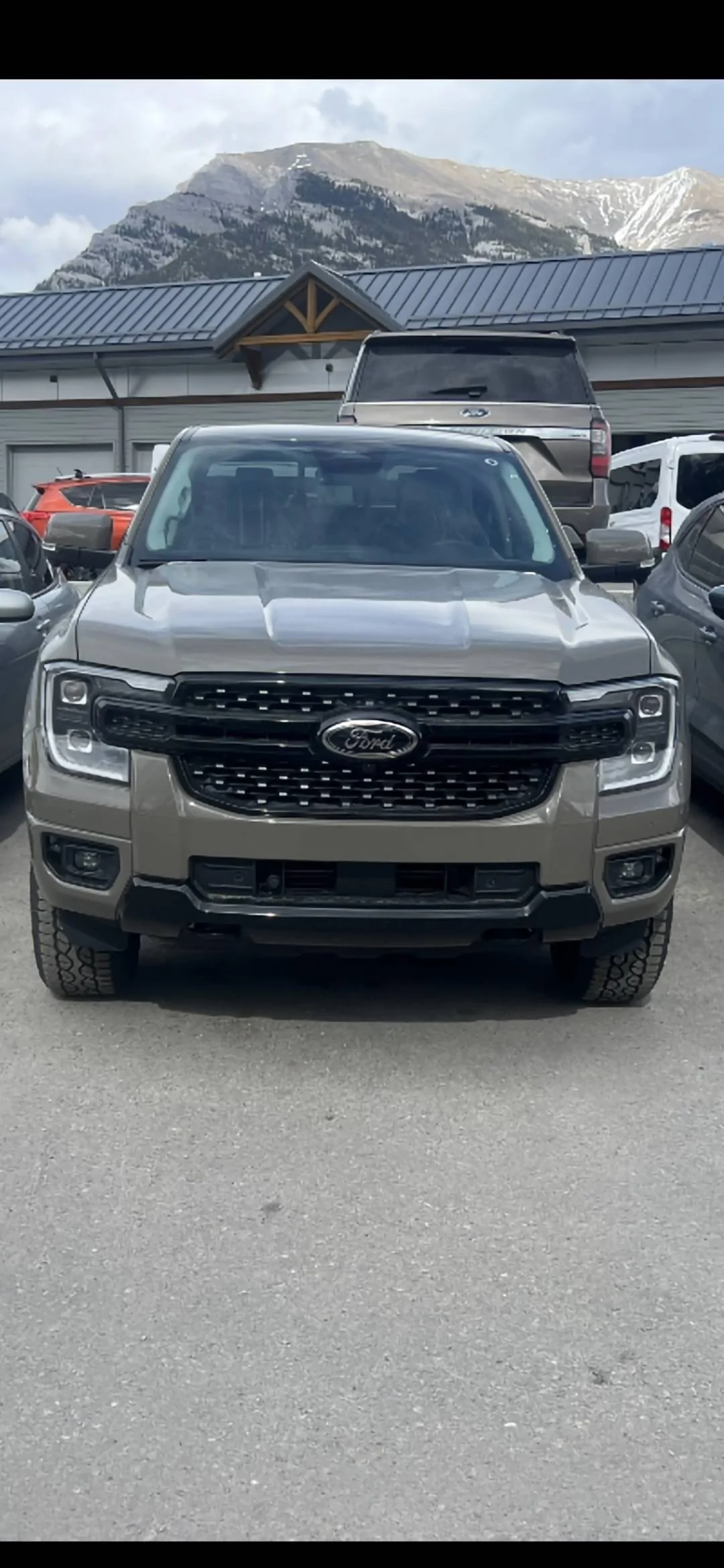 Ford Ranger TAKE DELIVERY THIS WEEK Screenshot_20250524_200029_Gallery