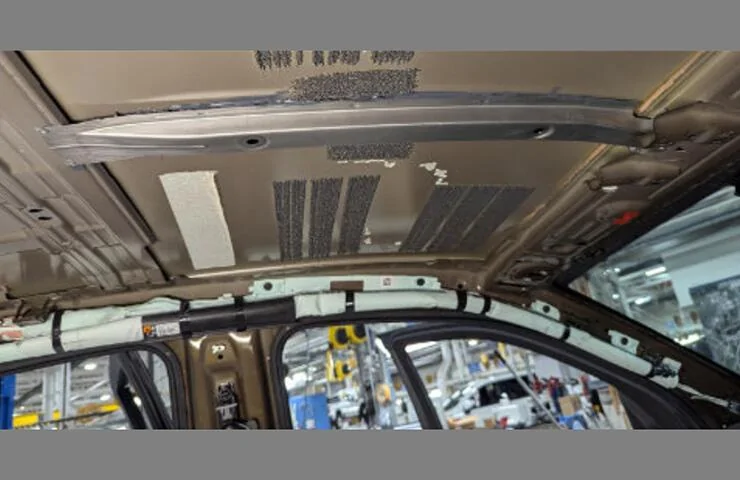 Ford Ranger Extremely weak cabin roof Chevy-Colorado-flexing-roof-repair-fig-9
