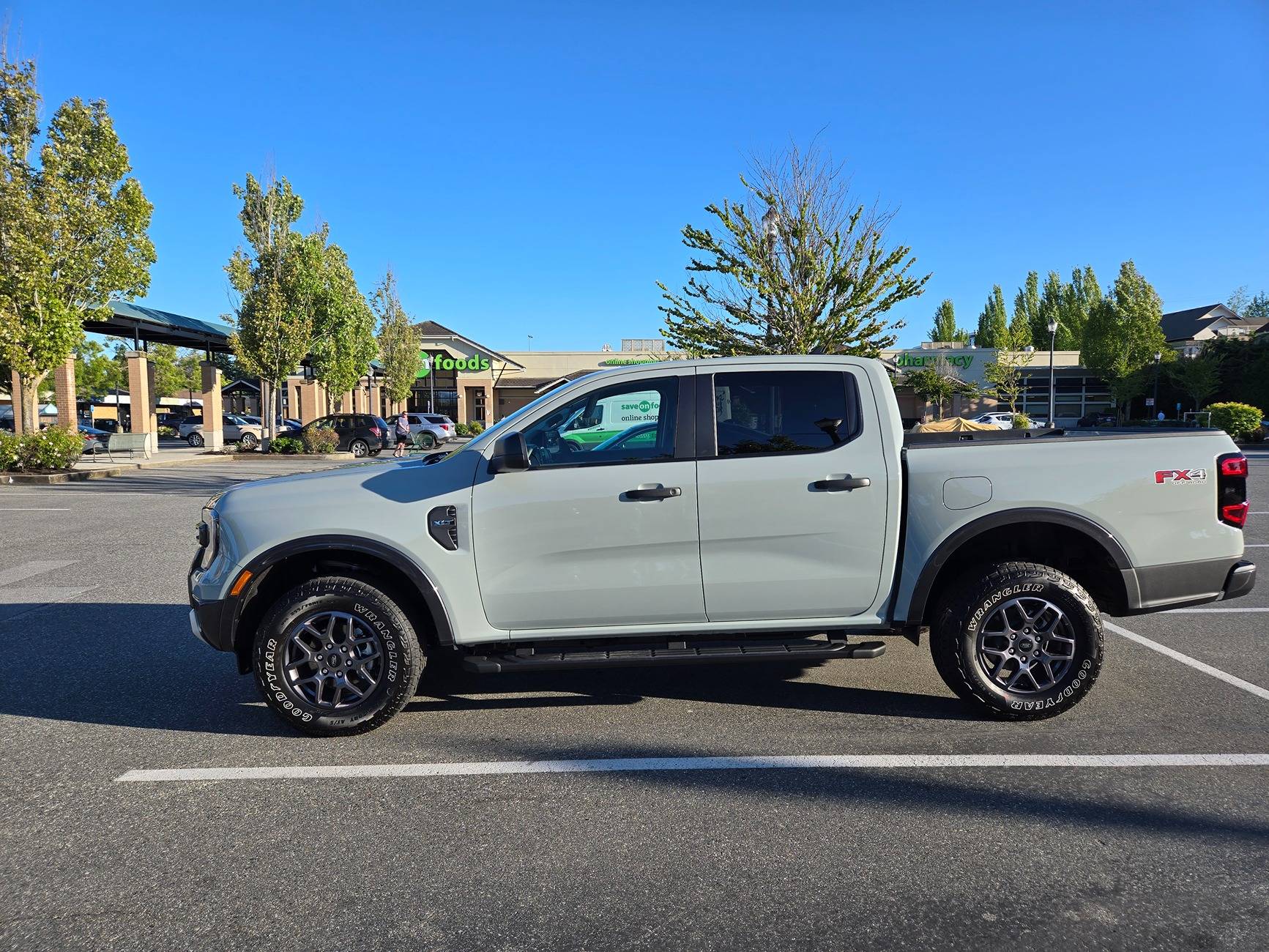 Ford Ranger which color to choose? 1000007925