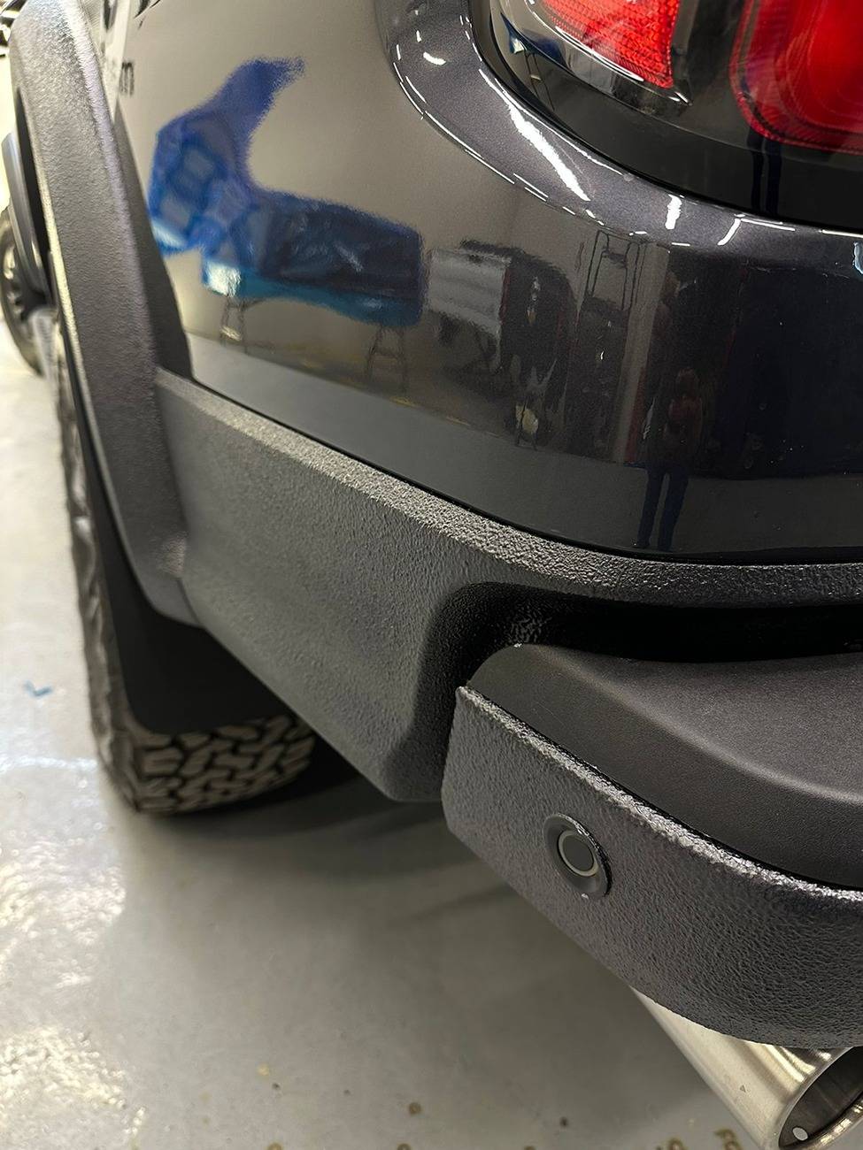 Ford Ranger 2024 Ranger Raptor Fender Flare and Bumper Surrounds Paint Matched? IMG-20230713-WA0021