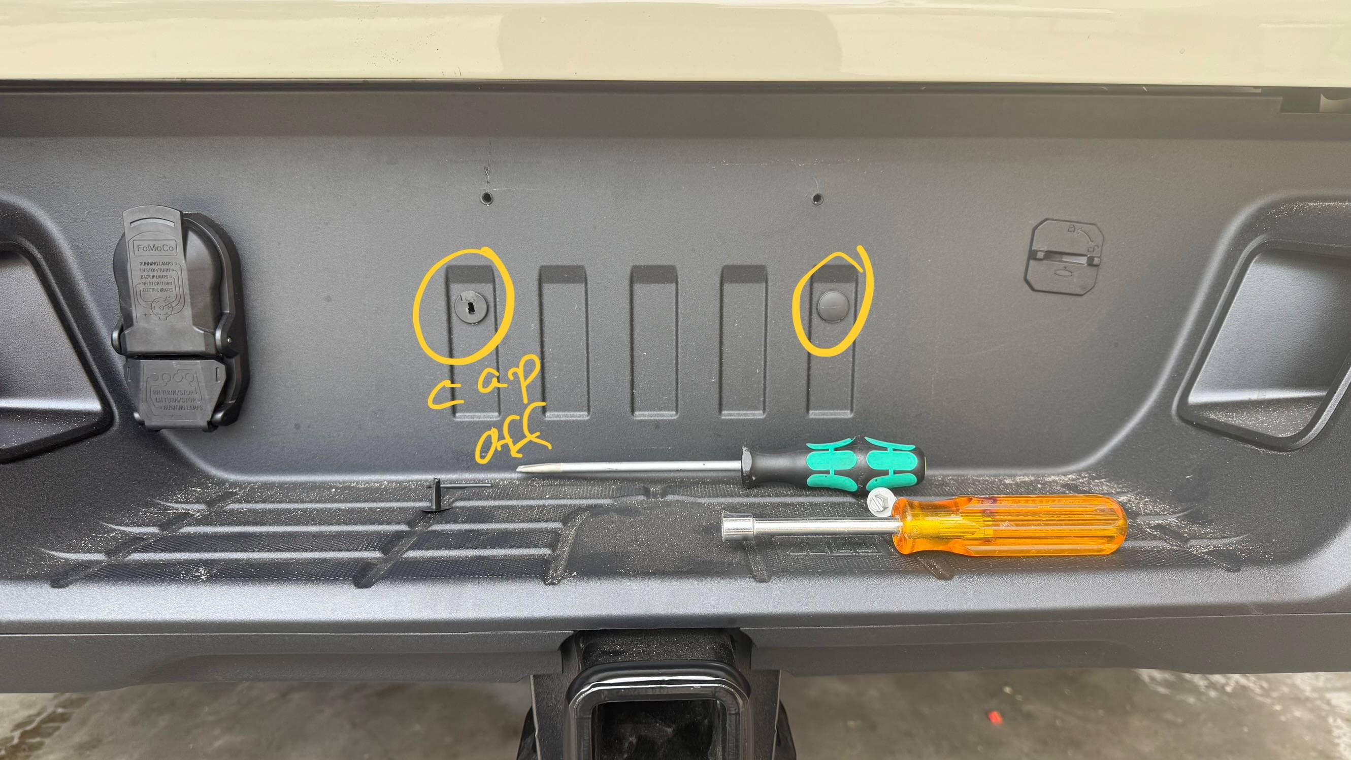 Ford Ranger Rear license plate mounting IMG_9979