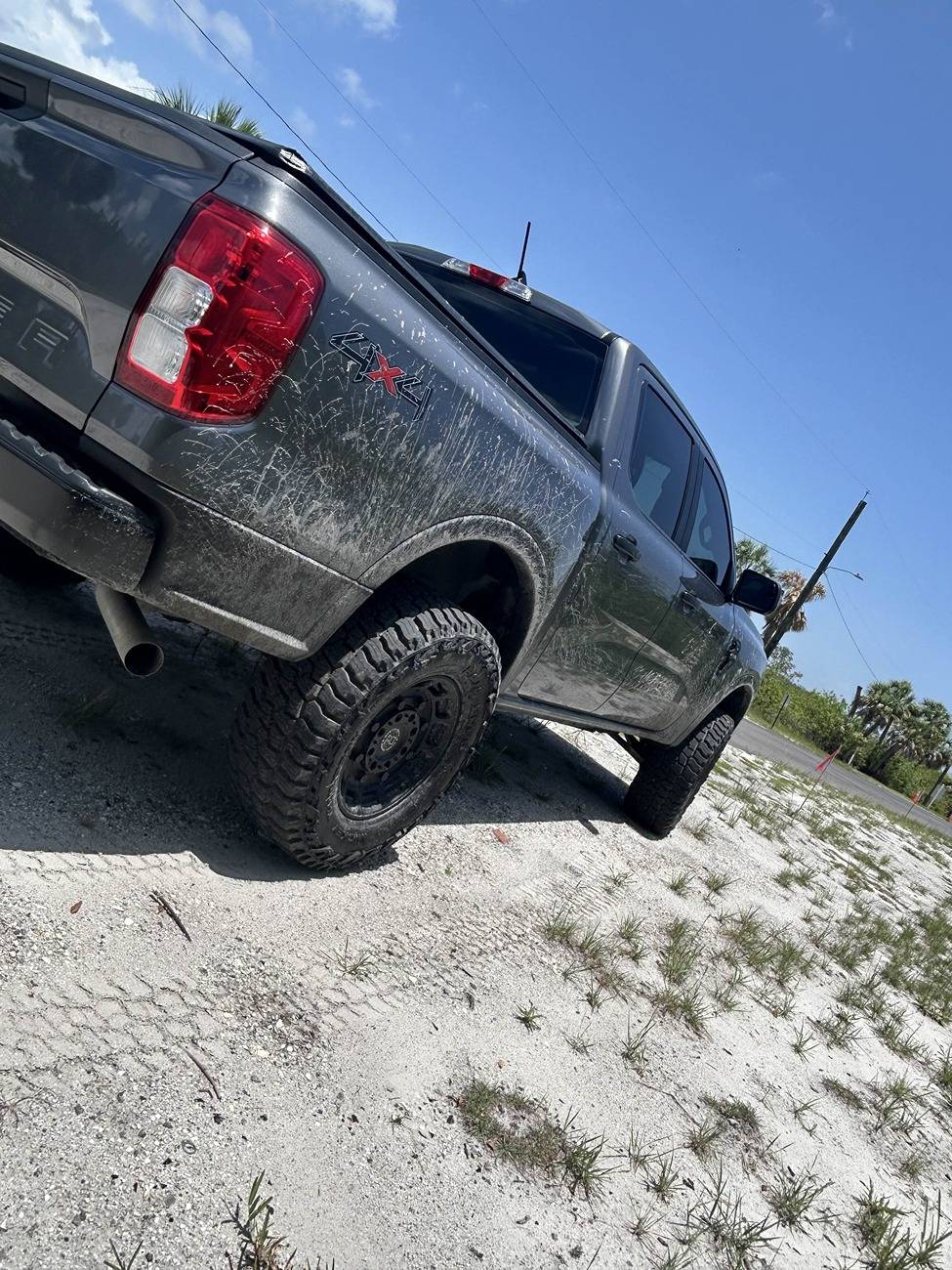 Ford Ranger Enjoying the Florida Sun in my '24 Ranger XL 4x4 rearAngle