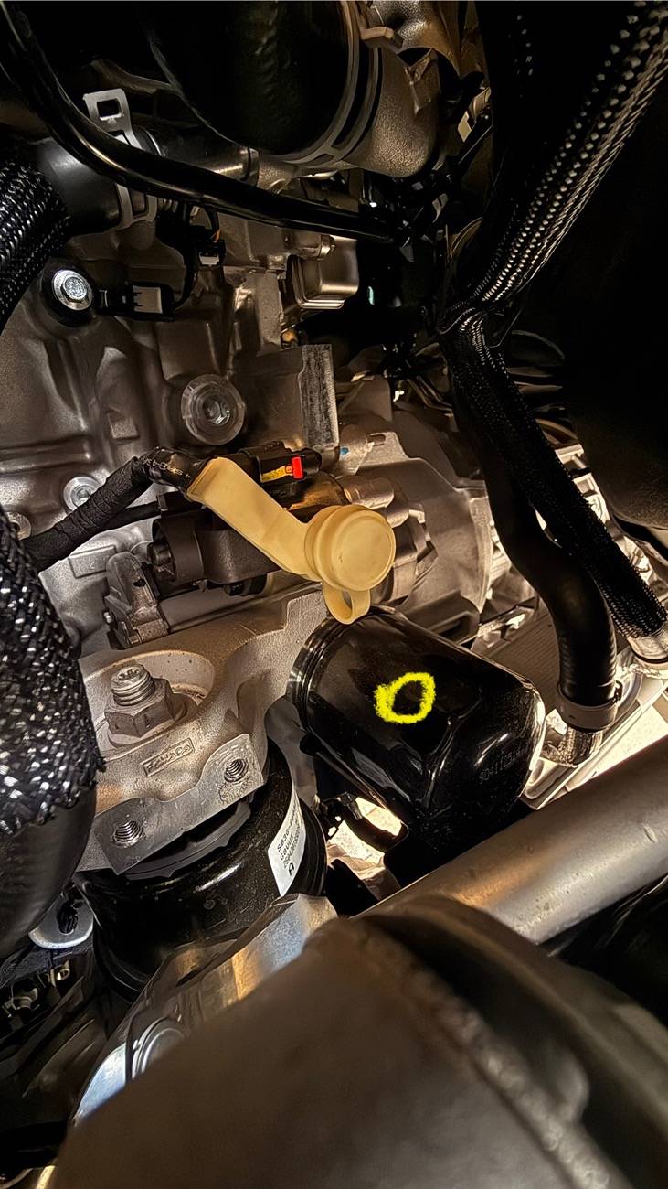 Ford Ranger 2025 2.3L engine oil filter access IMG_9996