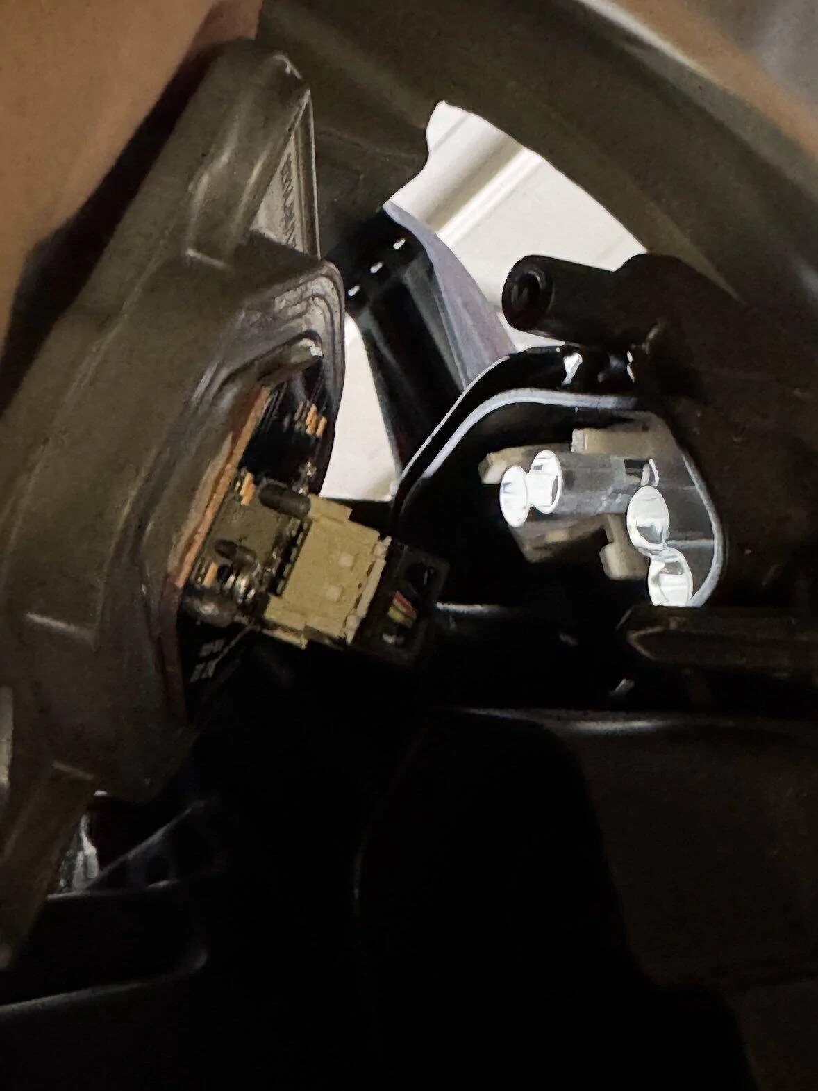 Ford Ranger Signature LUX Amber DRL Install - DIY How-To Writeup w/ Instructions & Photos 1750083297822-p1