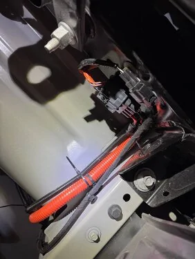 Ford Ranger Adding 12v to Ranger STX Bed? 64728-ada715a49306d947cc4bd0d0d4d013dd
