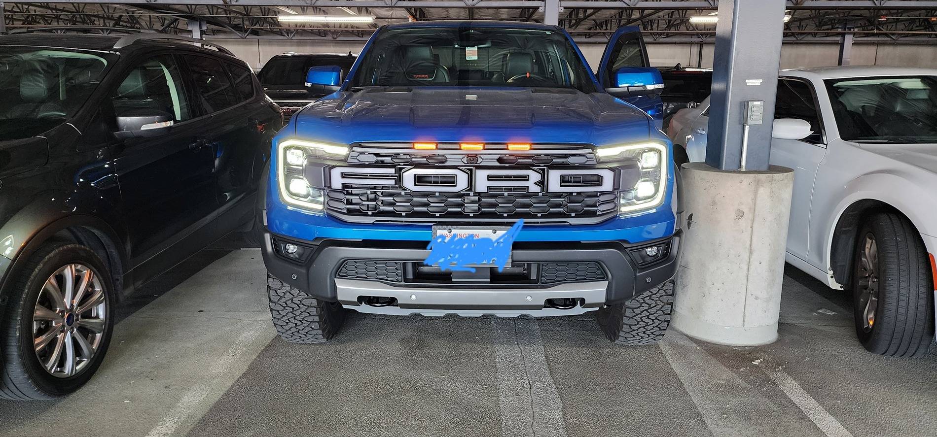 Ford Ranger SignatureLux PhantomLux LED Grill - US, Non RR 20250611_144325