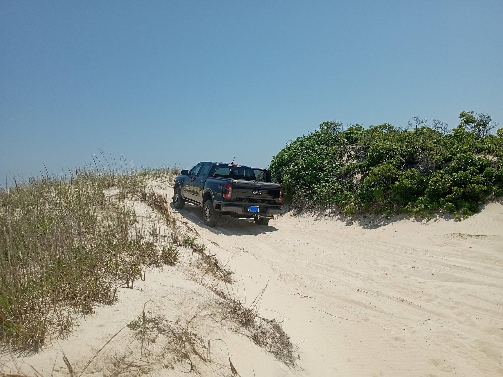 Ford Ranger Looking to buy.  2.3. 24 or 25? Trans differences? RANG2.JPG