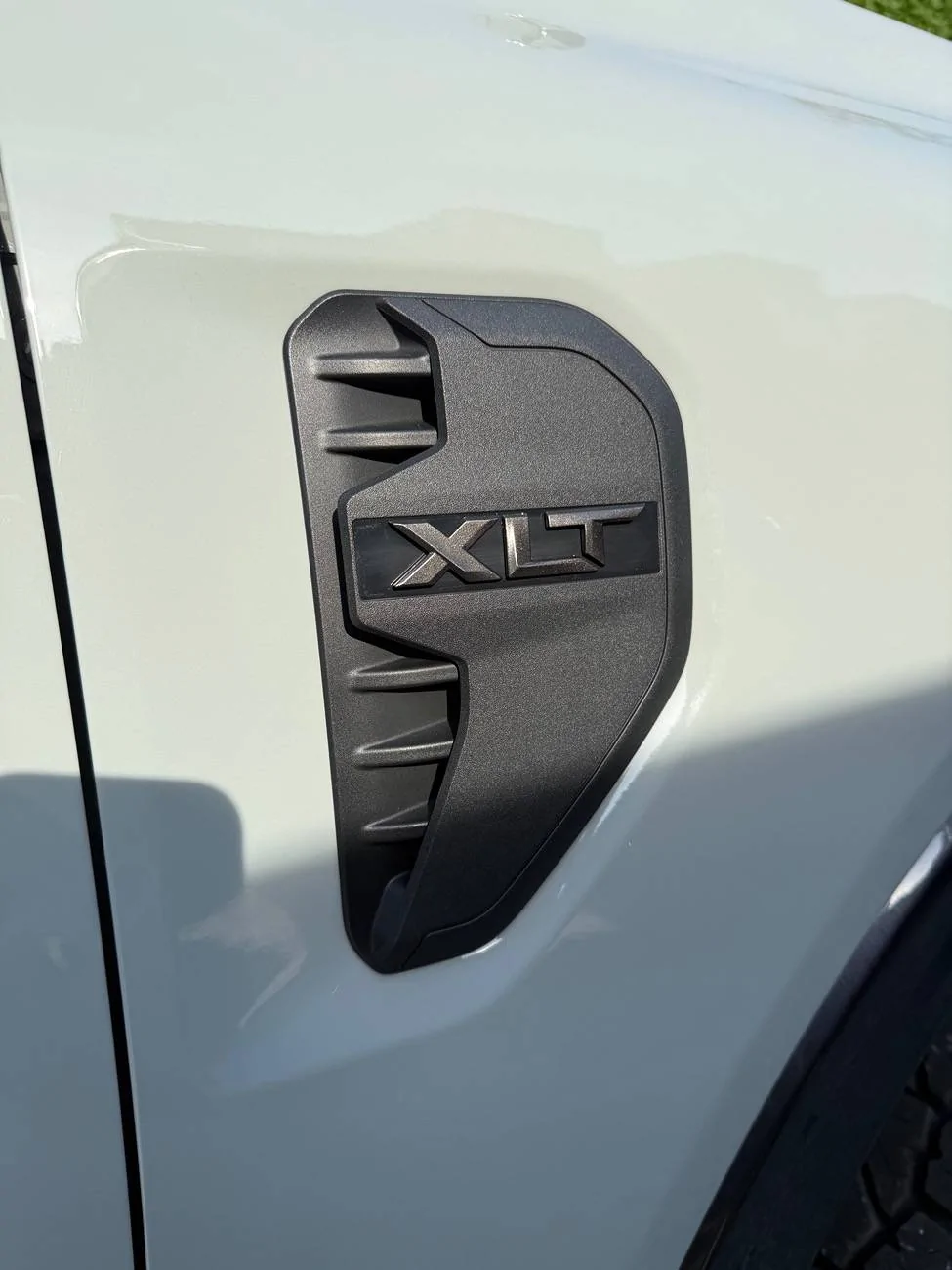 Ford Ranger Black out side XLT badges. IMG_0956