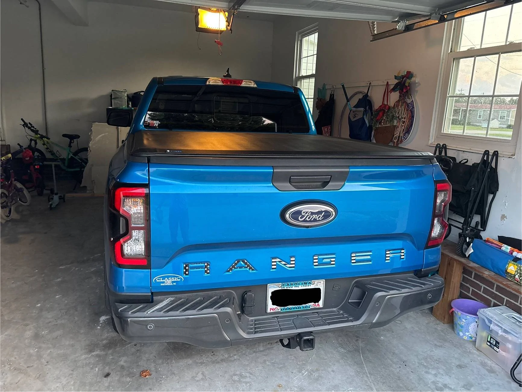 Ford Ranger Looking for Blue Rangers photos with tailgate Letters IMG_9542