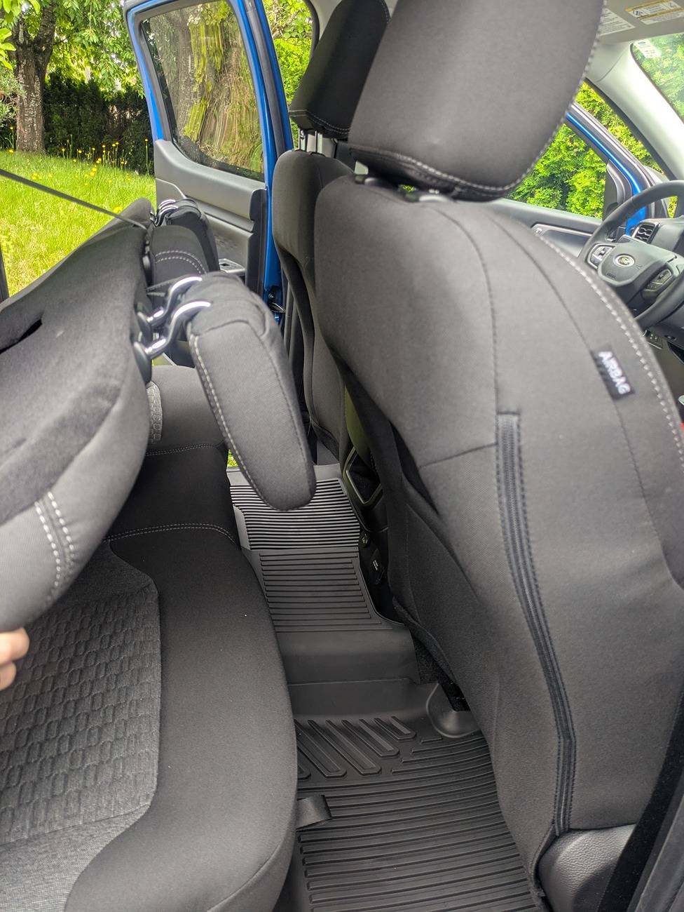 Ford Ranger Rear Seat Headrest Replacement 1000018162