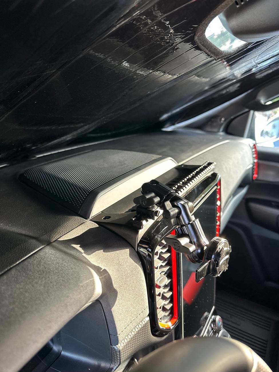 Ford Ranger Tackform TRAXX Dash Mount Install IMG_4096
