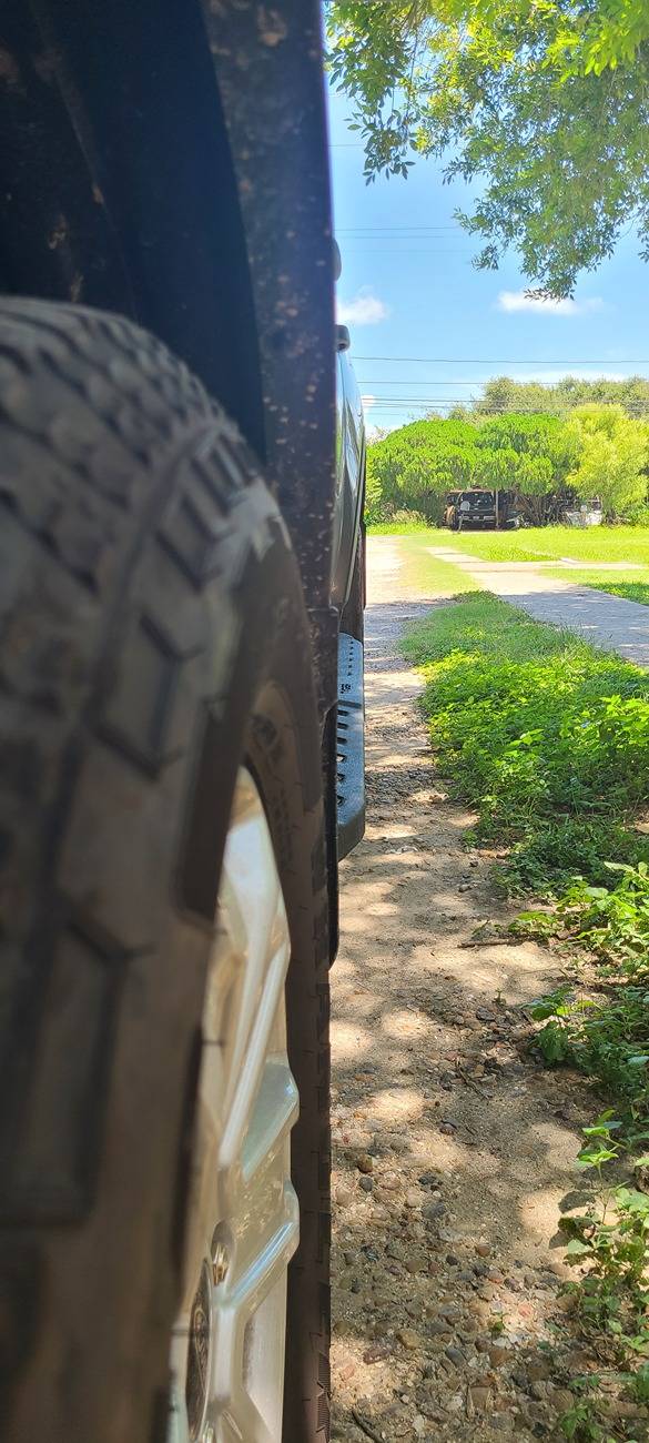 Ford Ranger Need advice for 2025 Ranger Lariat mud flaps 20250627_120725