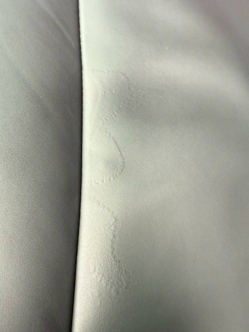 Ford Ranger Seat material showing weird wrinkle seat material_800
