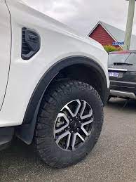 Ford Ranger 275/70R18 = 33.2"X11" Best option for the FX4? 275-70r18 1