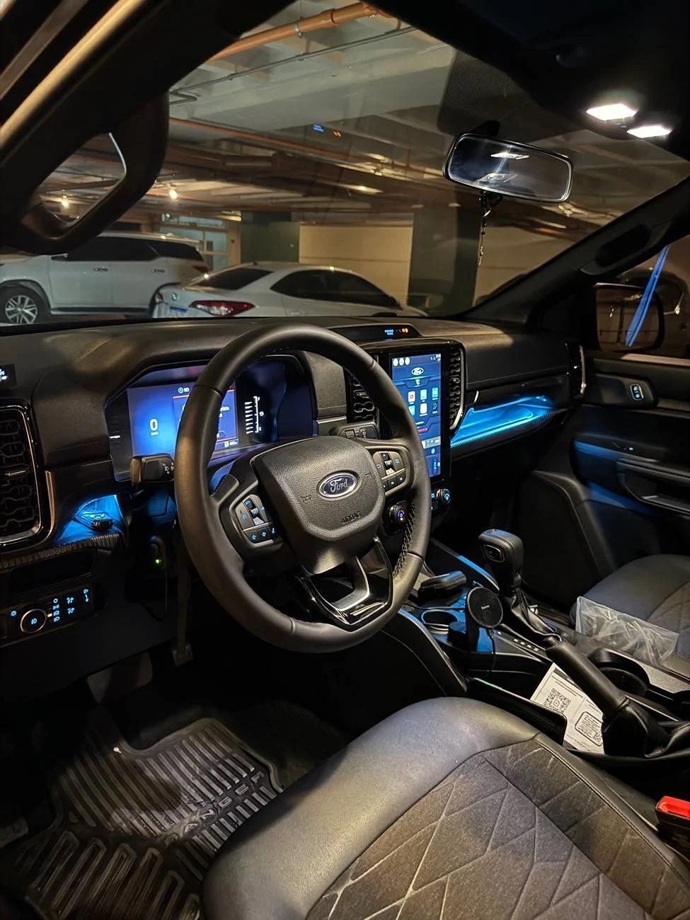 Ford Ranger Lariat Top Glove Box Install on XLT IMG_2902