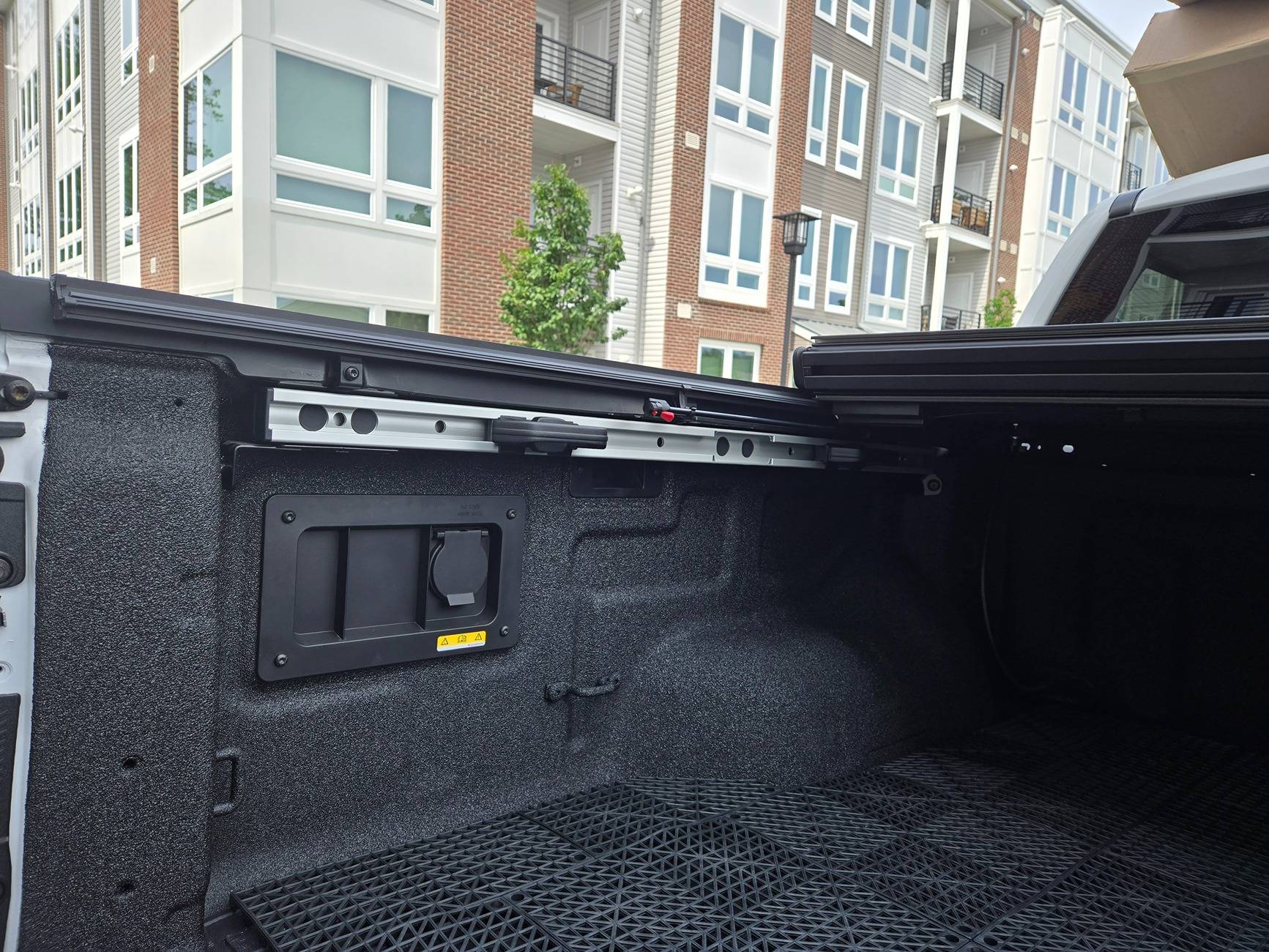 Ford Ranger Tonneau Cover with Ranger's Cargo Management System Bed Cap and Cargo Rails