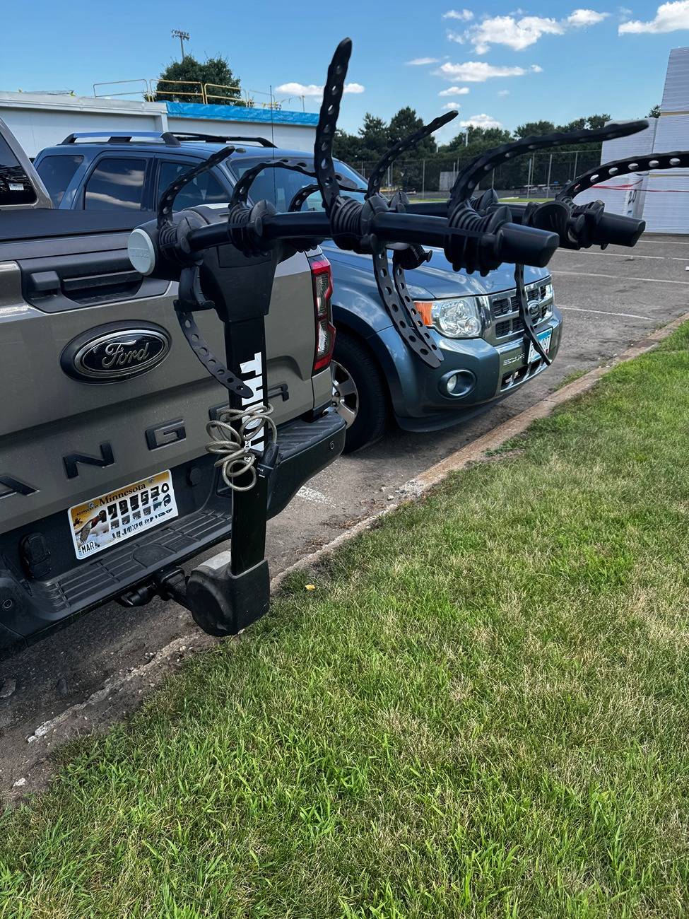 Ford Ranger Hitch Mount Bike Racks - What Clears the Tailgate? IMG_2690