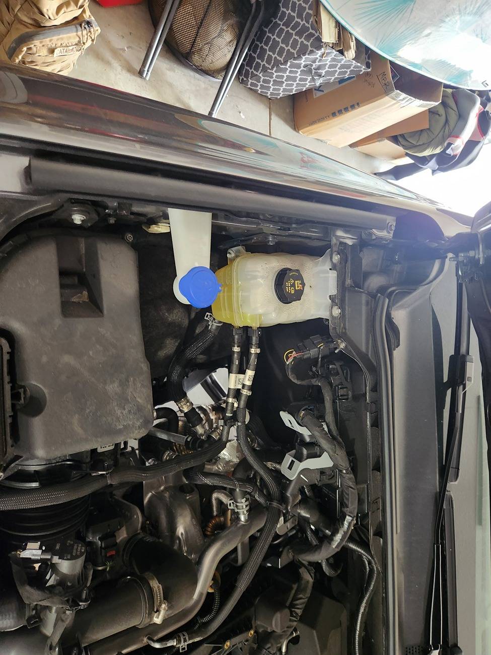Ford Ranger 2024 Ranger under hood air compressor mount 20250712_104153