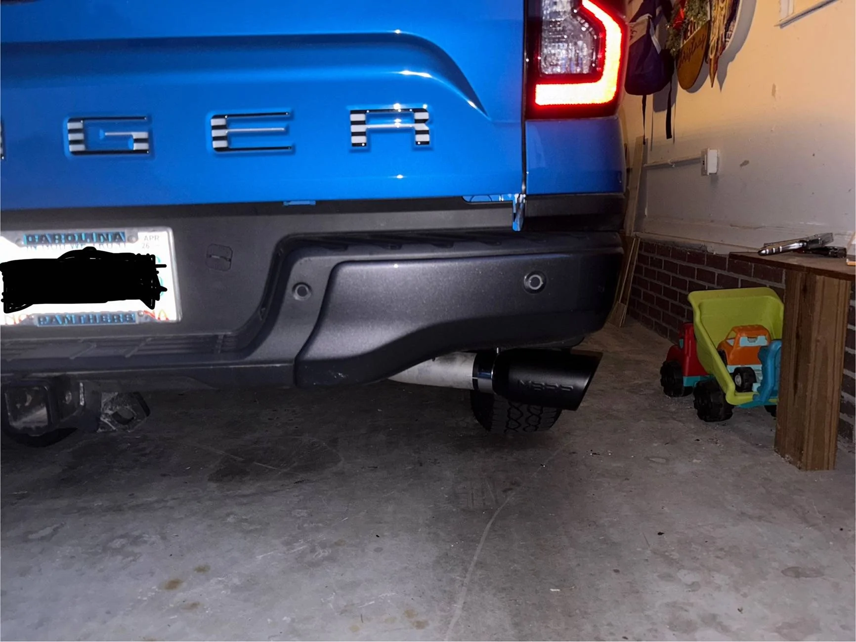 Ford Ranger MBRP Exhaust Tip installed IMG_9784
