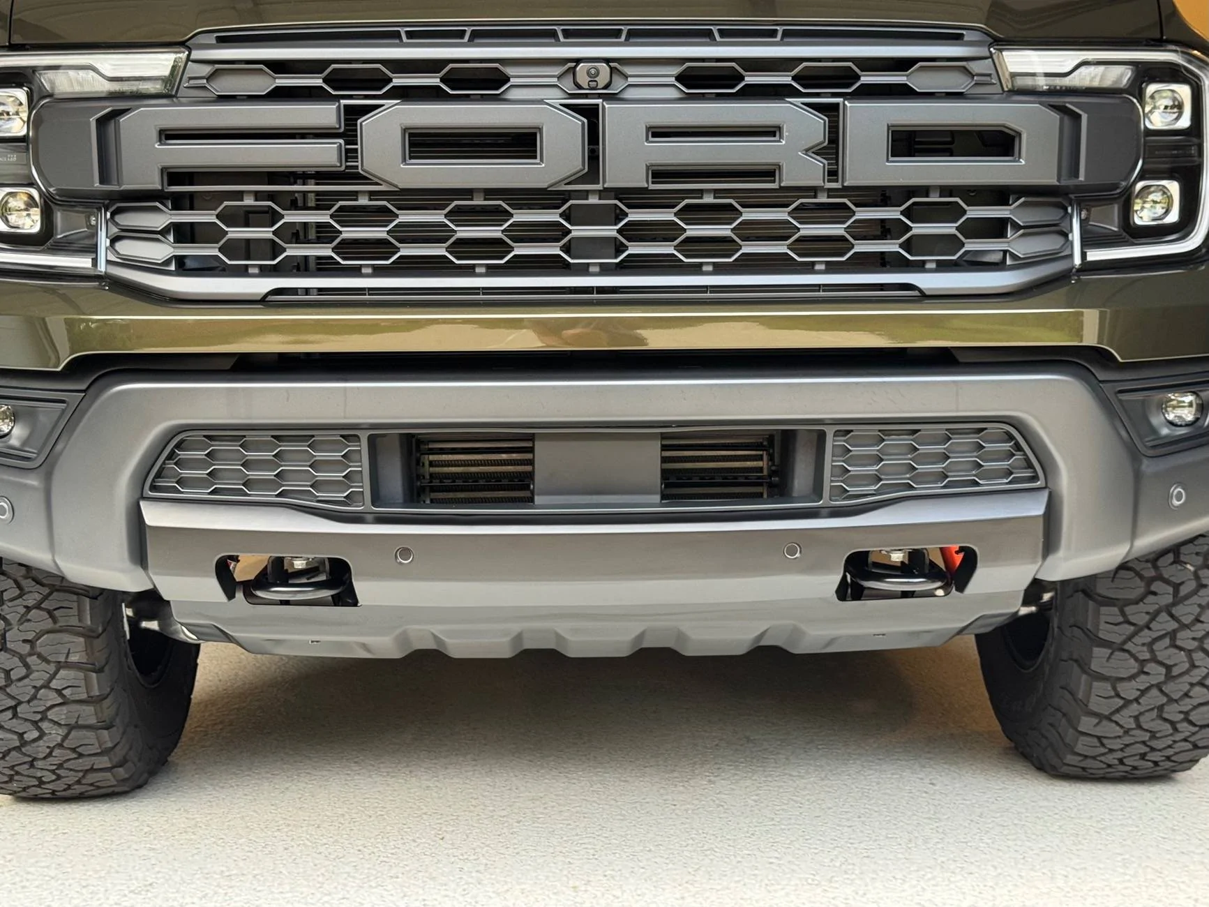 Ford Ranger color change to silver front bumper lower valance panel IMG_3212