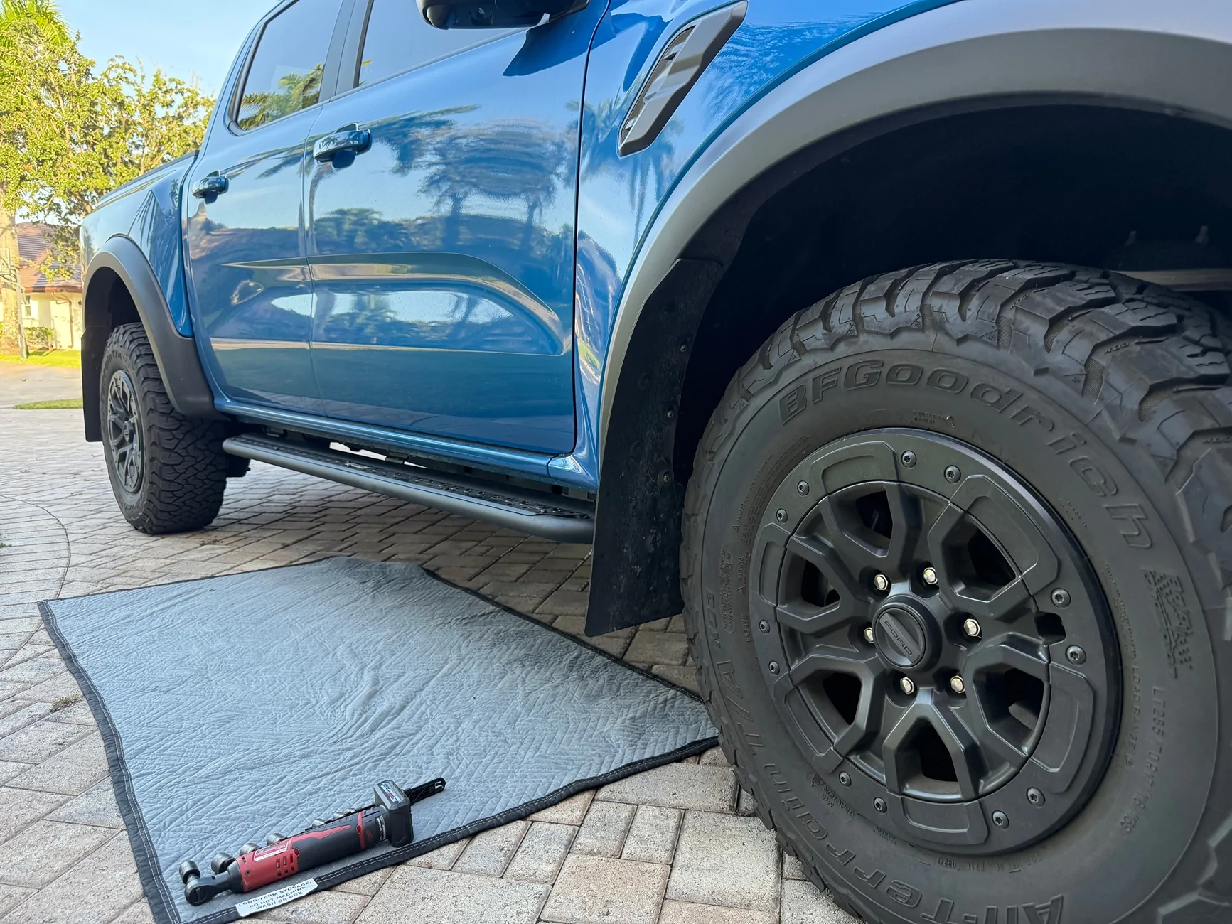 Ford Ranger Go Rhino DSS Sliders on Velocity Blue Ranger Raptor IMG_6699