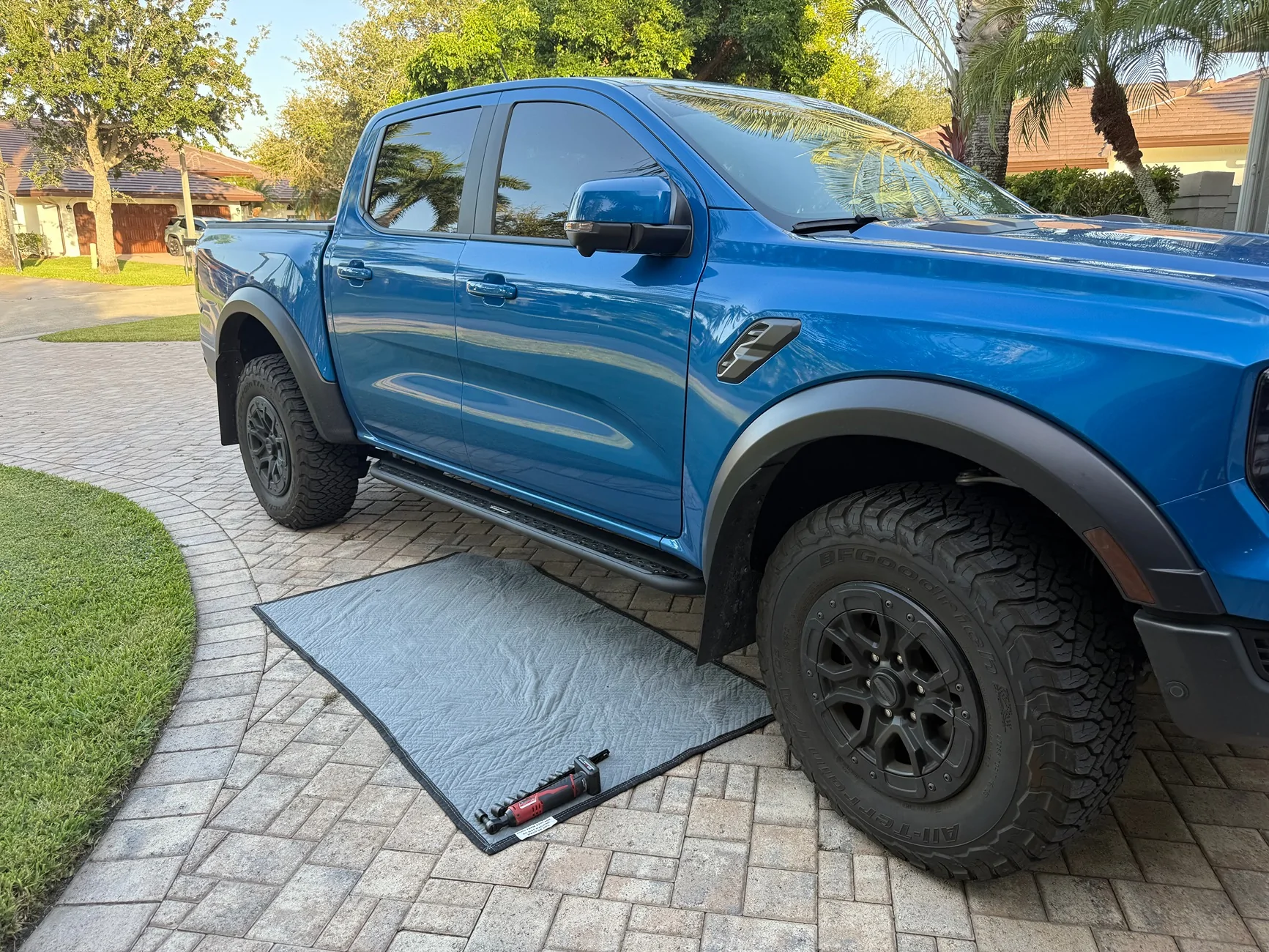 Ford Ranger Go Rhino DSS Sliders on Velocity Blue Ranger Raptor IMG_6698