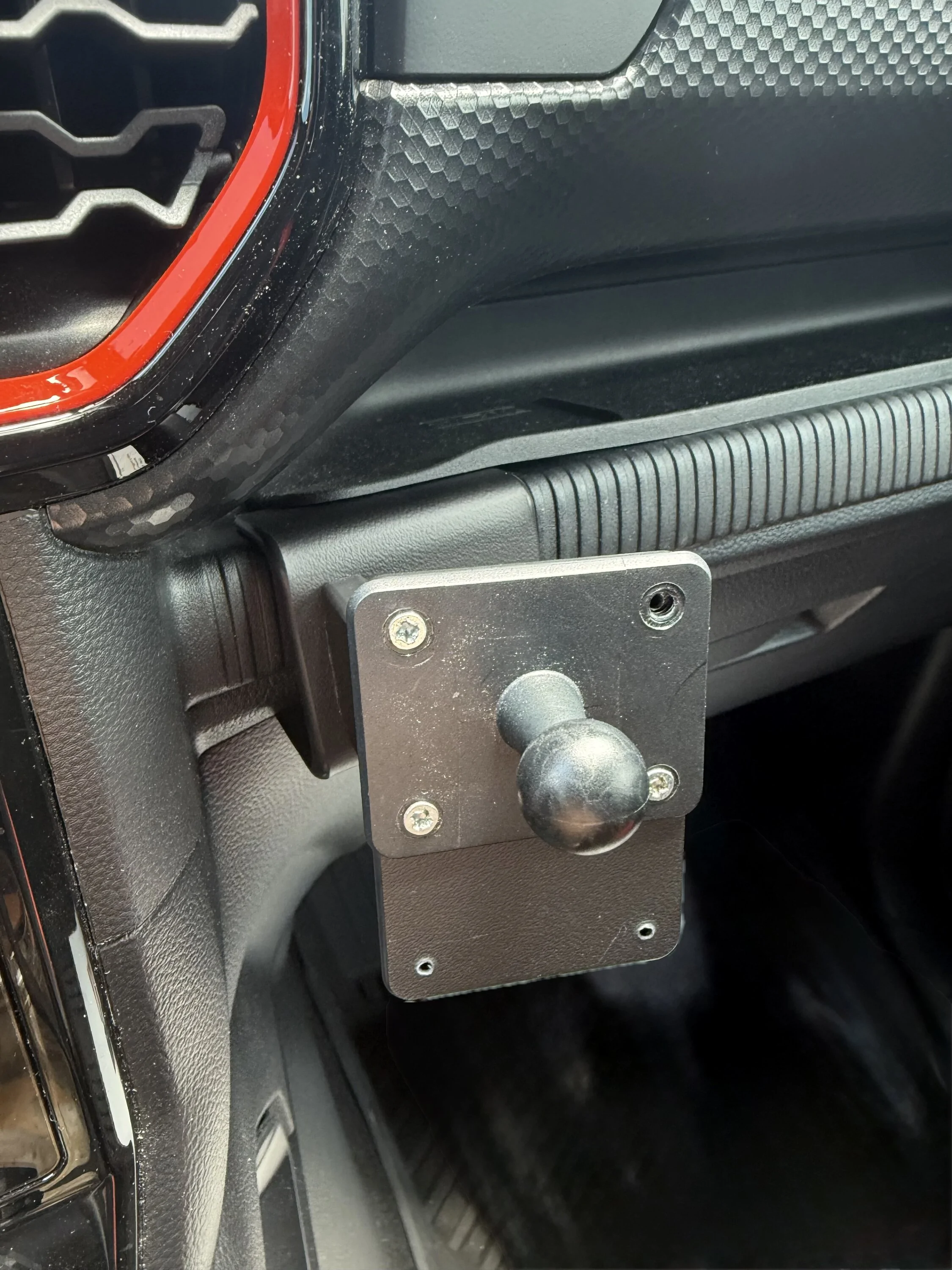 Ford Ranger ProClip Ford Ranger Angled Dash Mount 24+ IMG_6733