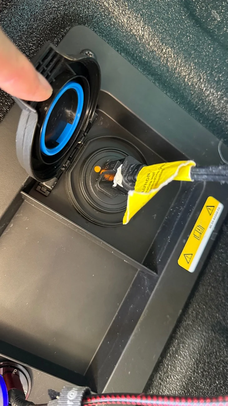 Ford Ranger 110v plug help IMG_0413