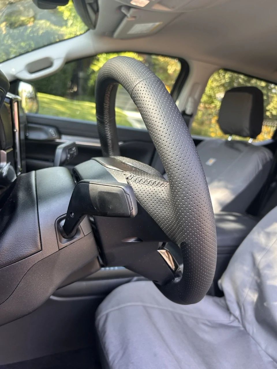 Ford Ranger New to the 6G community, steering wheel cover installed pics! IMG_2444 Larg