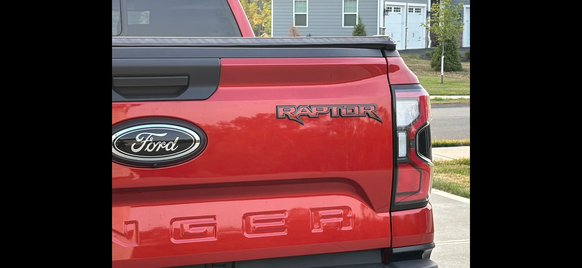 Ford Ranger Paint matched raptor logo IMG_0626