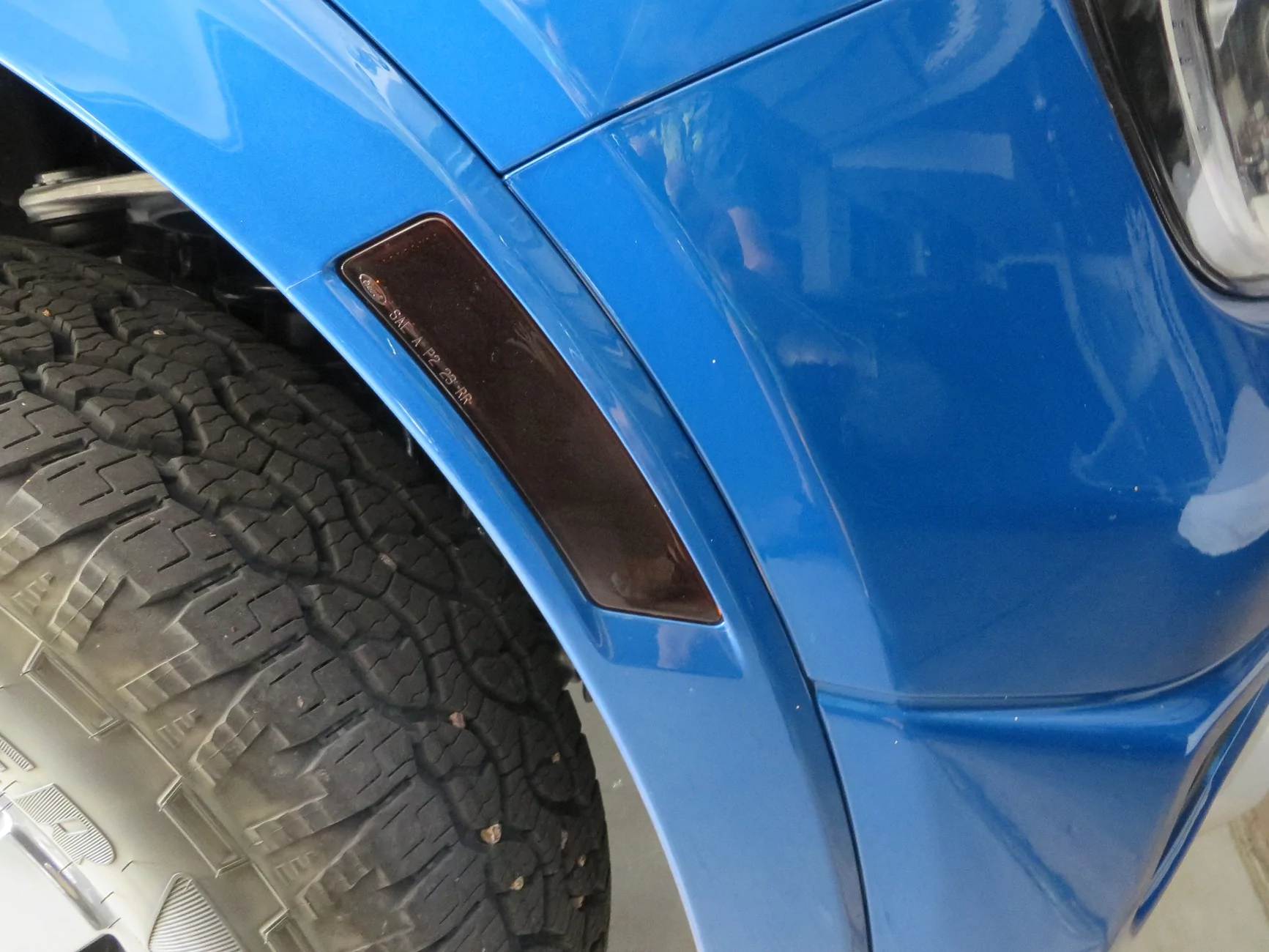 Ford Ranger Painting / tinting orange side markers and 3rd brake light with VHT Nightshade spray IMG_1427