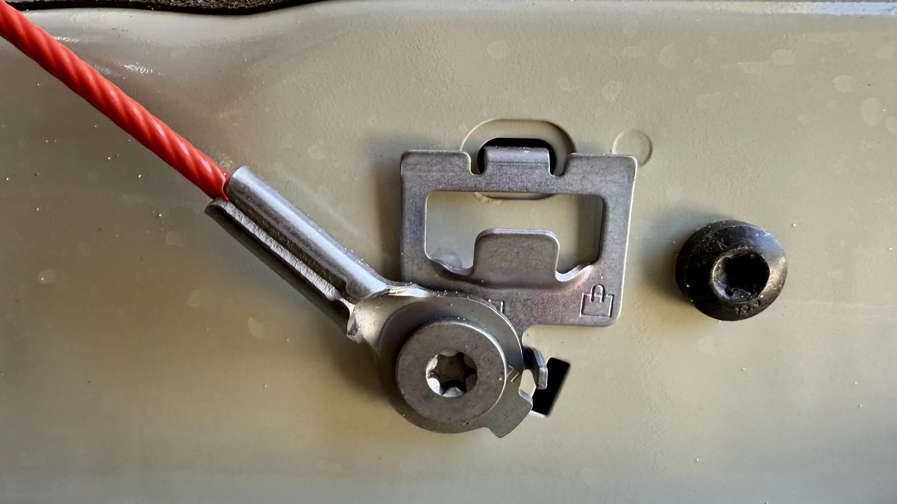 Ford Ranger Tailgate bottle opener & bag holder - did you discover yours? FullSizeRender