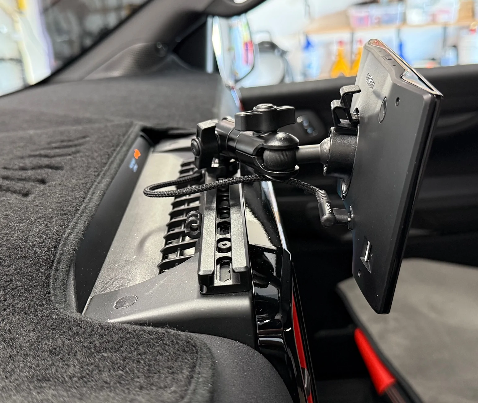Ford Ranger Looking for a dash location for an aftermarket USB outlet IMG_1232