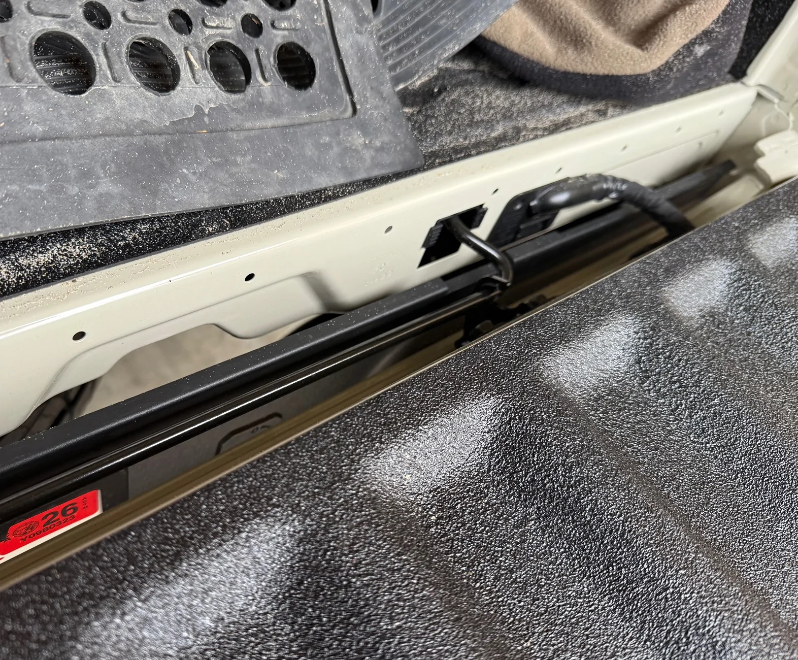 Ford Ranger 2024 Ranger XLT Tailgate Problem IMG_0474
