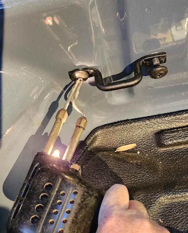 Ford Ranger Ford Fail - Bedside Mount Bolts Way too Tight bedboltsheating