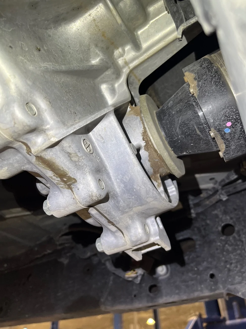 Ford Ranger 2024 Ranger 2.3L 4x4 multiple leaks 10k miles IMG_7890