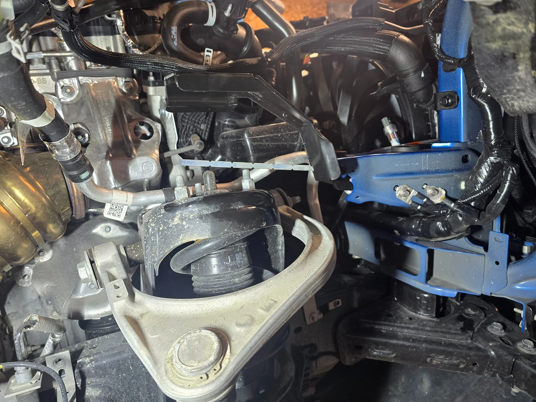 Ford Ranger Replacing the air filter 20250713_143142