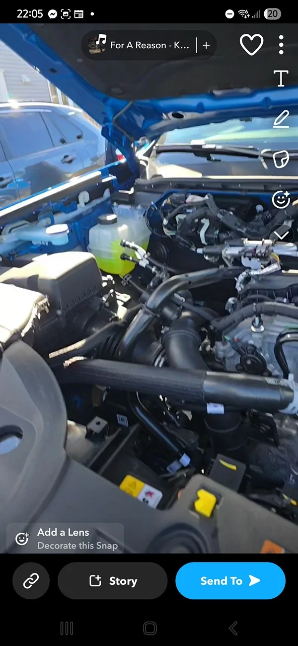 Ford Ranger Replacing the air filter Screenshot_20250829_220525_Snapchat
