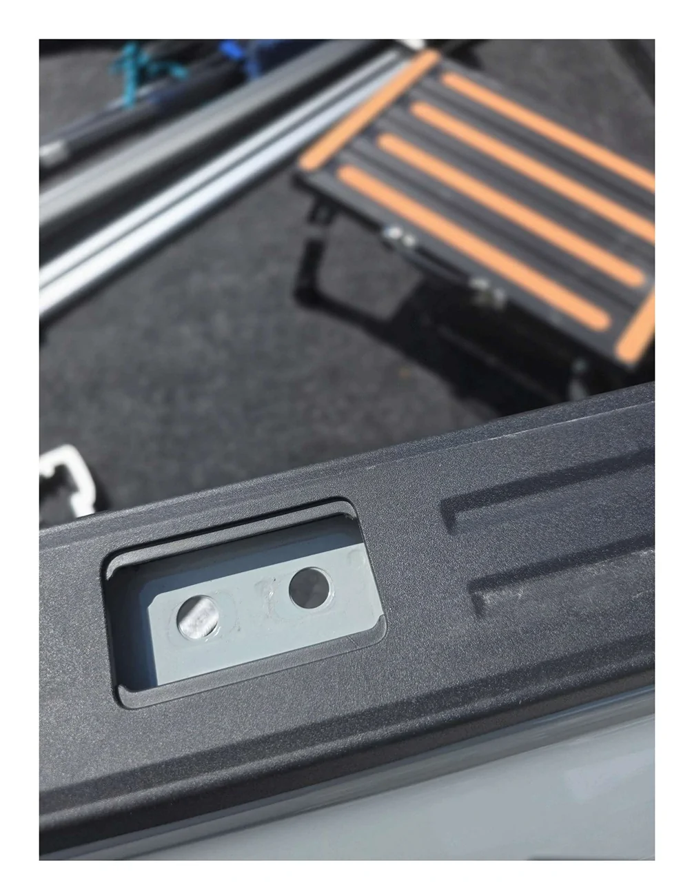 Ford Ranger Wildtrak canopy install – need XLT bedrail covers? 1756564307503-xx