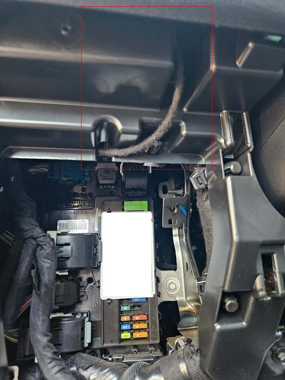 Ford Ranger Lariat Top Glove Box Install on XLT 1756573724901-fm