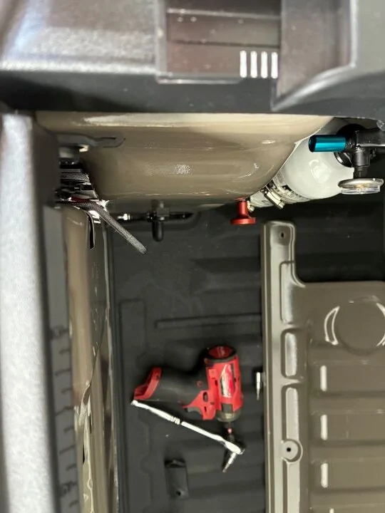 Ford Ranger Tailgate Anchor Point - Options? IMG_9541