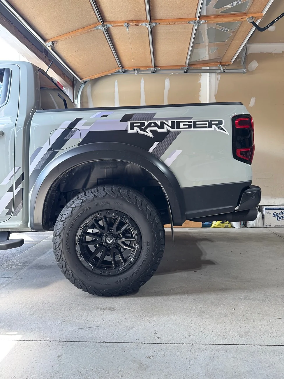 Ford Ranger Wheel and Tire Fitment Picture Thread (sticky?) IMG_0297