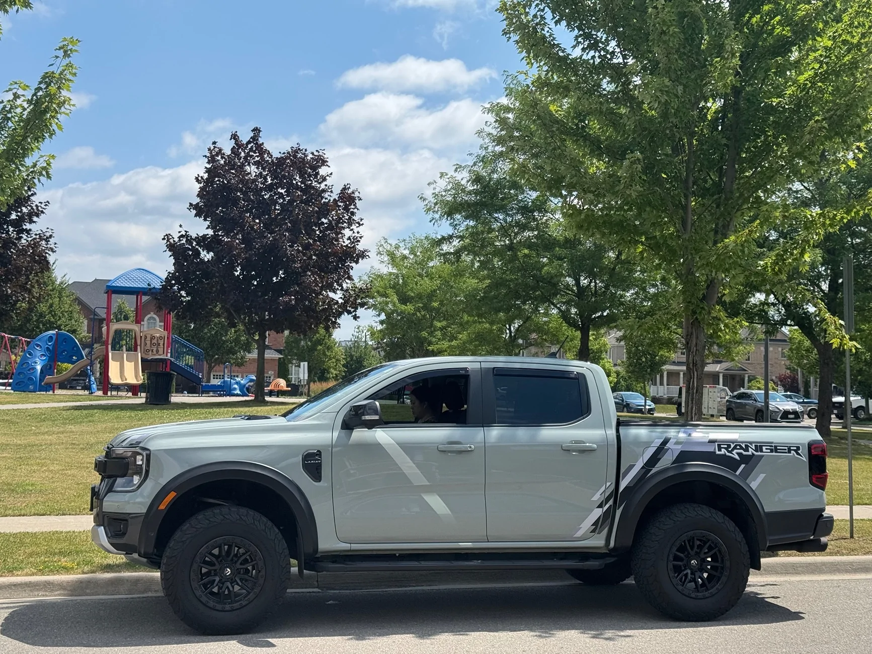 Ford Ranger Wheel and Tire Fitment Picture Thread (sticky?) IMG_0509