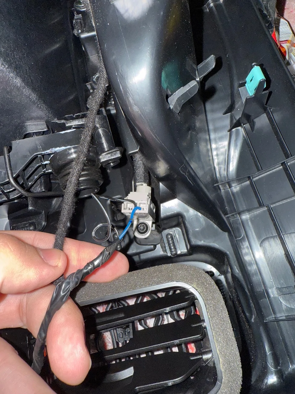 Ford Ranger Lariat Top Glove Box Install on XLT IMG_4969